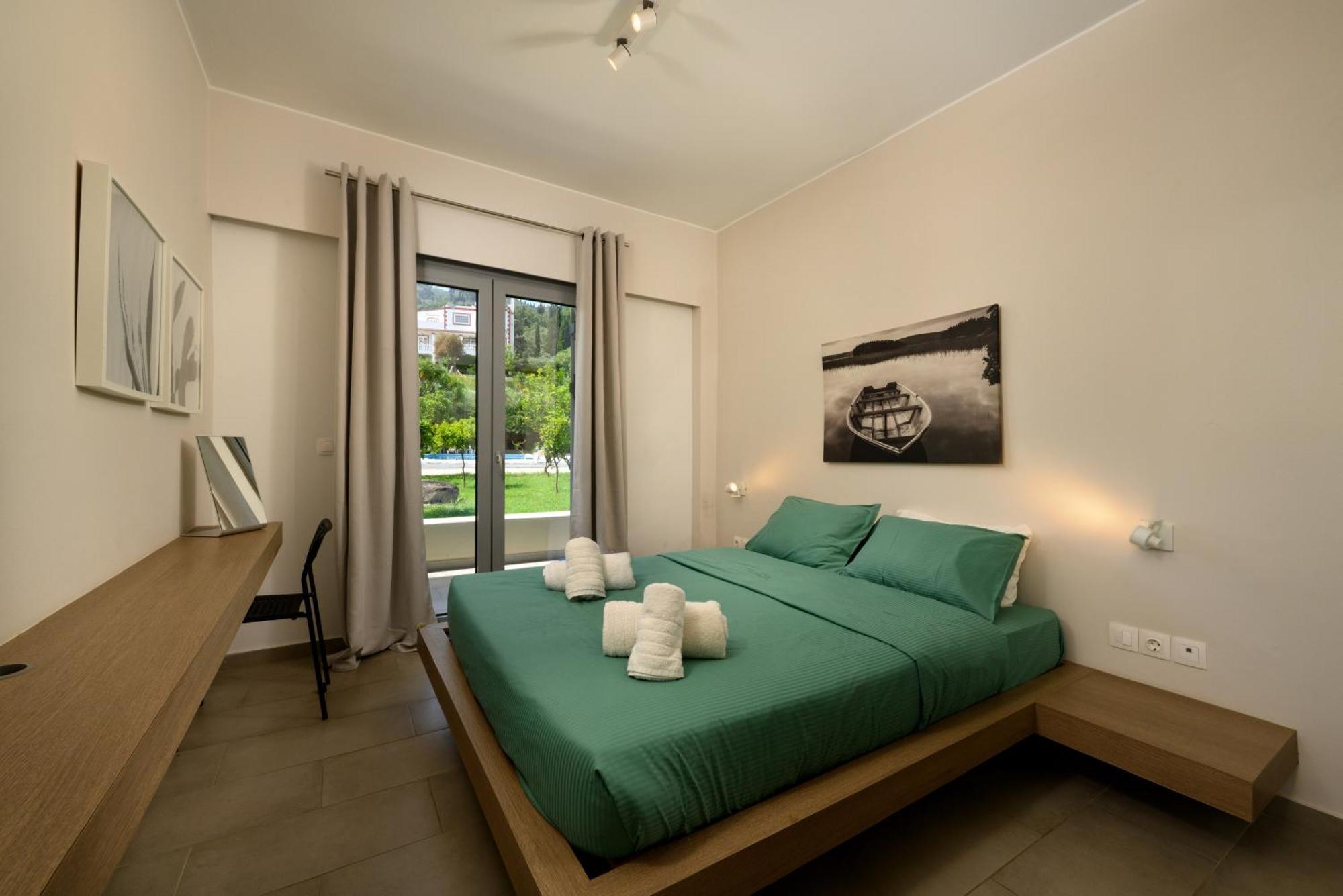 Orange Grove Suites Беницес Екстериор снимка